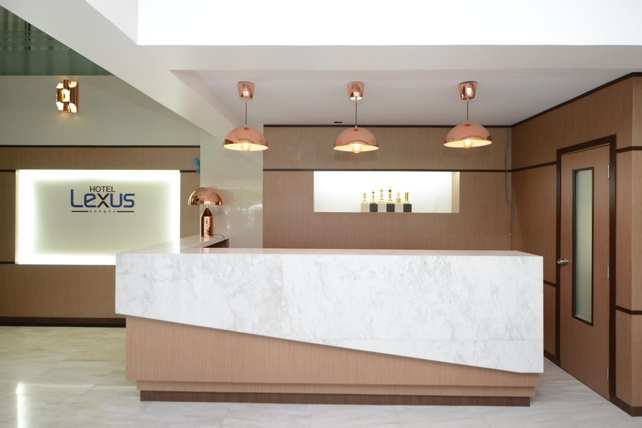 Hotel Lexus Yangón Exterior foto